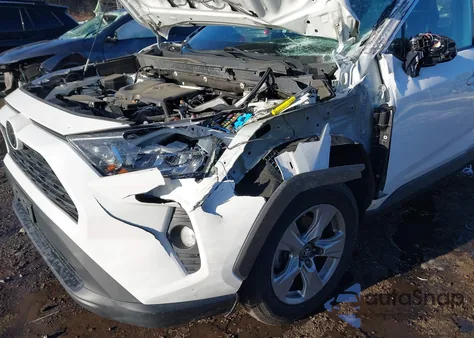 2019 Toyota Rav4 Xle from USA, damaged, VIN 2T3P1RFV0KC053445